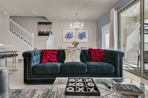 Smart TV - Last Minute Disney Getaway! Private Pool & Themed Bedrooms. Book Now! #65761 (Orlando)