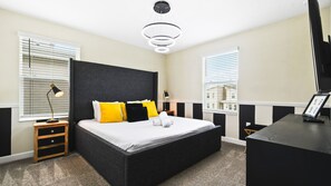 9 bedrooms, iron/ironing board, WiFi, bed sheets - Last Minute Disney! Private Pool, Hot Tub, Game Room & Themed Bedrooms. Book Now! #91701 (Orlando)