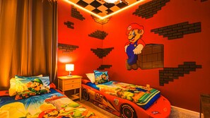 12 bedrooms, iron/ironing board, WiFi, bed sheets - Last Minute Disney! Private Pool, Hot Tub, Game Room & Themed Bedrooms. Book Now! #91851 (Orlando)