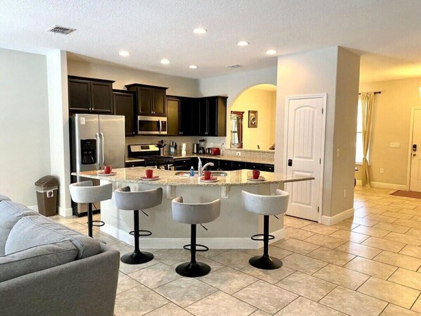 Interior - Last Minute Disney Getaway! Private Pool, Hot Tub & Game Room. Book Now! #93359 (Orlando)