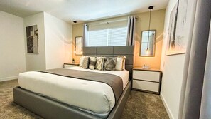 5 habitaciones, tabla de planchar con plancha, wifi y ropa de cama