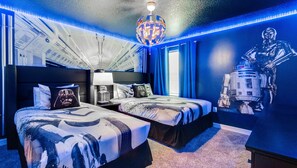 8 chambres, fer et planche à repasser, Wi-Fi, draps fournis