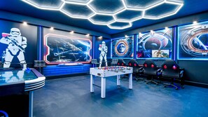 Spielezimmer