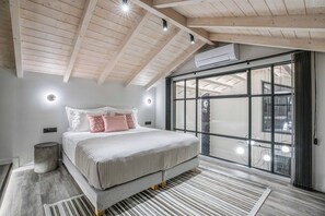 2 chambres, bureau, Wi-Fi, draps fournis