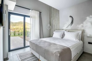 2 chambres, bureau, Wi-Fi, draps fournis