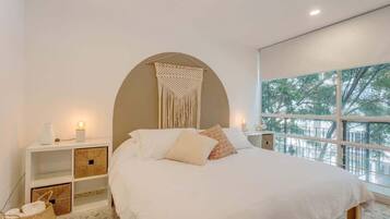 4 bedrooms, iron/ironing board, travel crib, WiFi