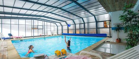 Piscine couverte