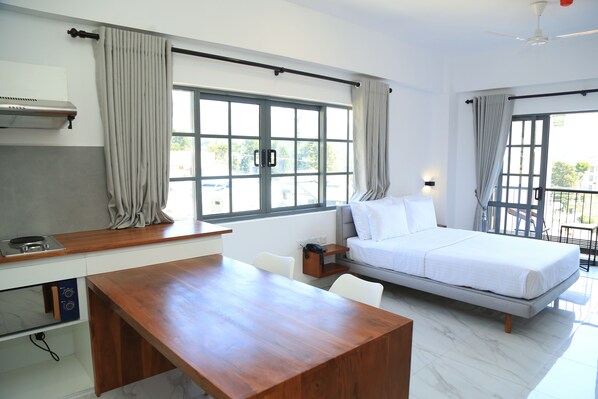 Deluxe Double Room | In-room safe, desk, iron/ironing board, free WiFi - 88th Nuwara Eliya (Nuwara Eliya)