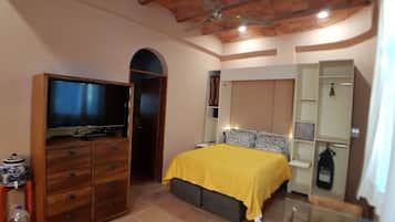 Zimmersafe, BĂŒgeleisen/BĂŒgelbrett, Reisekinderbett, kostenloses WLAN