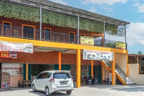 Exterior - Hotel O Bans Kostel (Bandar Lampung)
