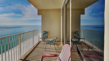 Condo, Multiple Beds, Balcony, Ocean View (#1702 - No Pets) | Balcony view