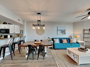 Studio (2 Bedrooms) | Miscellaneous - The Palms of Destin by Southern Vacation Rentals (Destin)