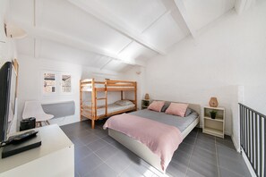 1 間睡房、熨斗/熨衫板、免費 Wi-Fi、床單