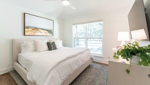 Unclassified image, 4 of 45, button - Secluded Hill Country Luxe: Vibes, Pool, Best Spot (Austin)