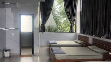 Design Triple Room