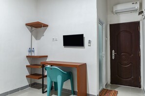 豪華開放式客房 | 書桌、床單