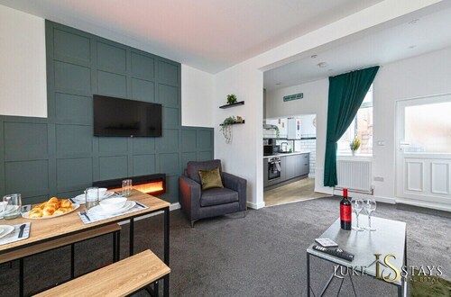 The Blue House by Luke Stays