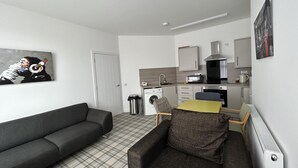 Unclassified image, 5 of 26, button - Buckie Haven 3 Bed Contractors Business Travellers (Buckie)