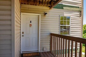 Exterior detail - Welcome to "A Change of View" We have a walk-in Luxury Condo on Table Rock Lake. (Branson)