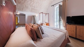 5 Schlafzimmer, Bügeleisen/Bügelbrett, kostenloses WLAN, Bettwäsche