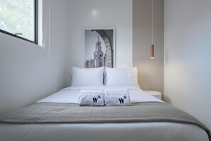 Deluxe Apartment | Premium bedding, iron/ironing board, free WiFi, bed sheets - Street By Wynwood House (Bogotá)
