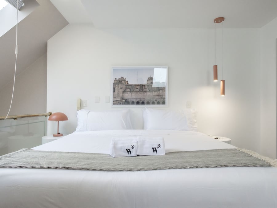 Departamento Deluxe | Ropa de cama de alta calidad y tabla de planchar con plancha