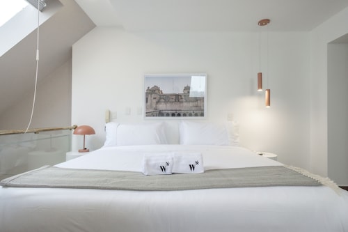 Street By Wynwood House