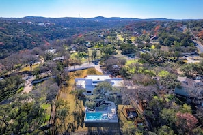 Exterior - Overlook Oasis-Stunning Views-Pool and Spa! (Austin)