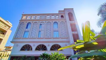 Overnatningsstedets facade