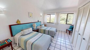 6 Schlafzimmer, Bügeleisen/Bügelbrett, WLAN, Bettwäsche