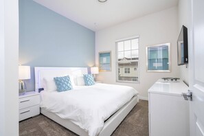 5 habitaciones, tabla de planchar con plancha, wifi y ropa de cama
