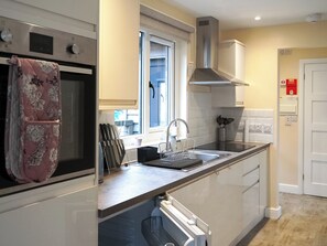 Dishwasher - 2 bedroom accommodation in Presteigne (Presteigne)