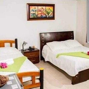 1 bedroom, desk, free WiFi