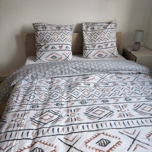 4 Schlafzimmer, Bügeleisen/Bügelbrett, WLAN, Bettwäsche