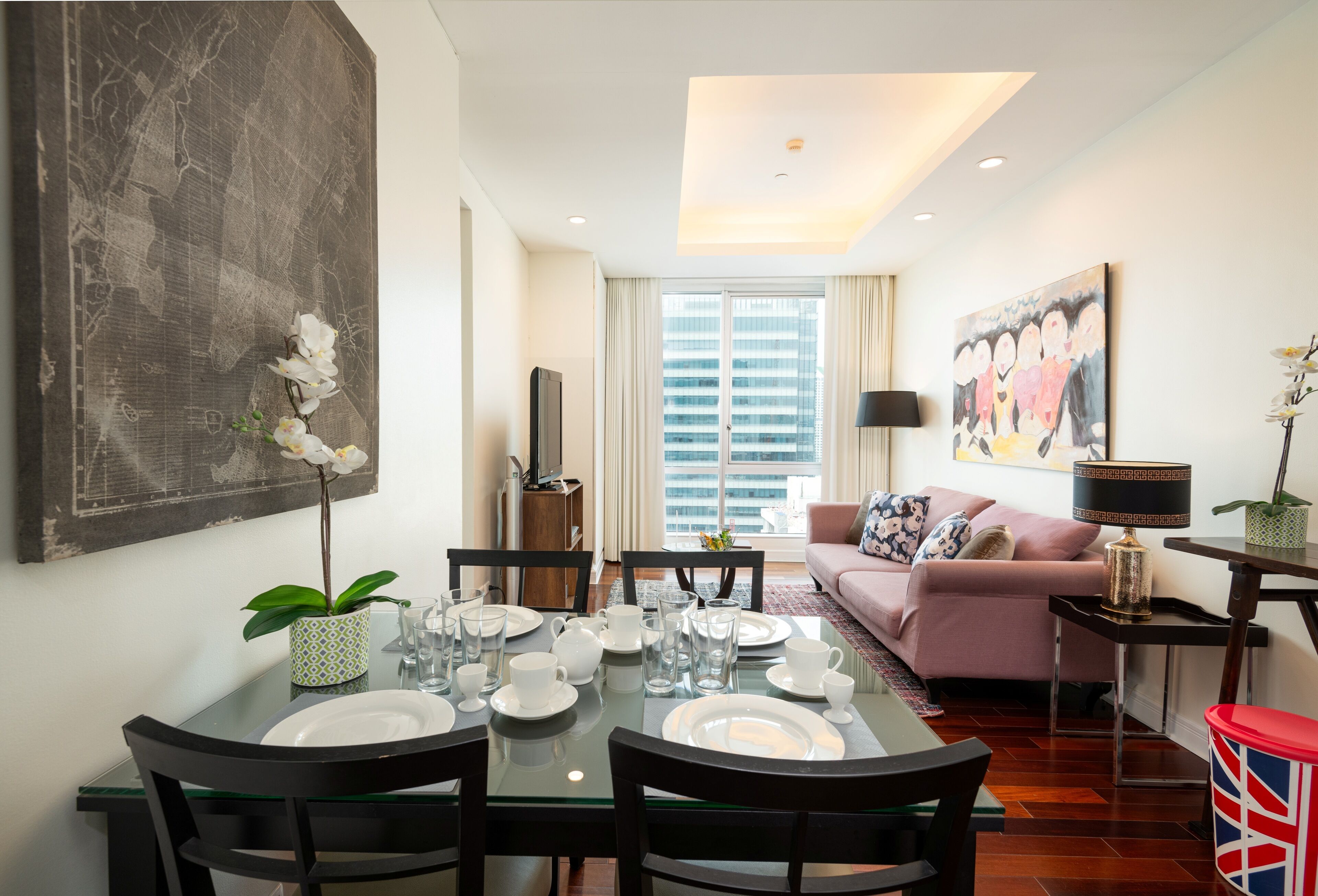 อพาร์ทเมนท์, 2 ห้องนอน, ระเบียง, วิวสวน | ห้องรับประทานอาหาร