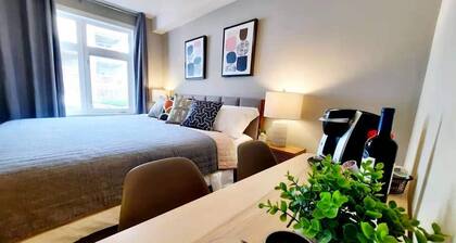 Enjoy Serenity & Relax in 1BR/BA w/ Mountain View, 10 minutes drive to Banff