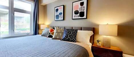 1 bedroom, in-room safe, free WiFi, bed sheets