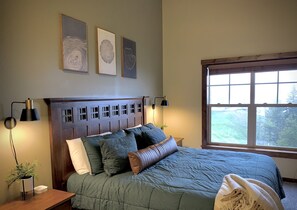 2 bedrooms, desk, iron/ironing board, free WiFi - Eagle Rare at Soaring Eagle Lodge (Snowshoe)