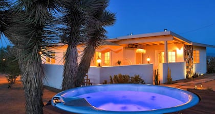 El Dorado Oasis - Stunning 5-Acre Property, Endless Views, Hot Tub, Cowboy Pool