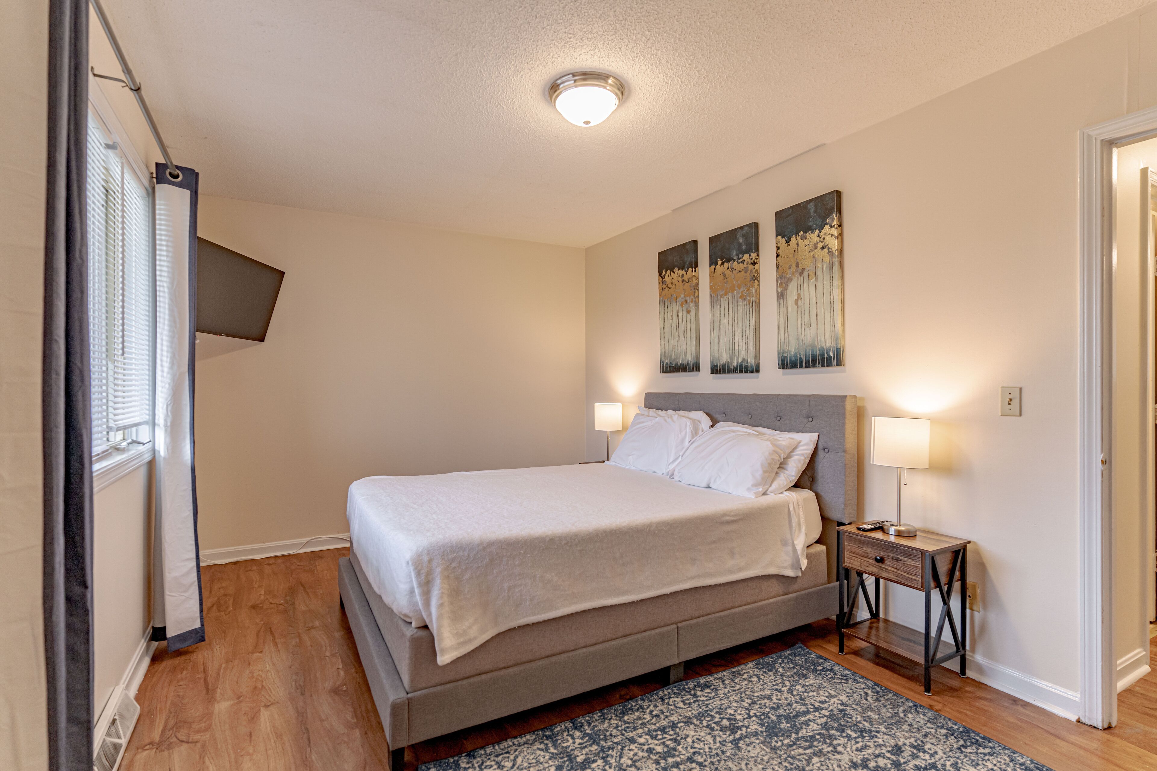 2 chambres, bureau, fer et planche à repasser, Wi-Fi gratuit