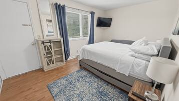 2 chambres, bureau, fer et planche à repasser, Wi-Fi gratuit