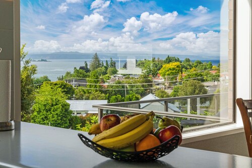 Ngaio Views - Lake Taupo Holiday Home