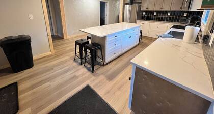 ATV HOUSE, plenty of parking, seconds to trails. Hatfield McCoy and Outlaw