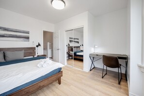 4 bedrooms, desk, iron/ironing board, free WiFi