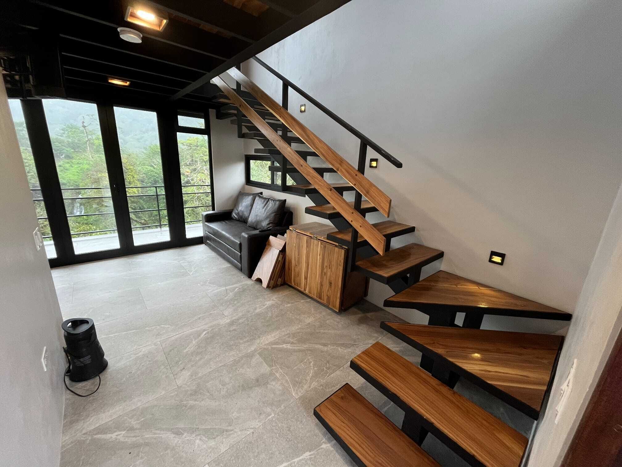 Design Villa | Living area | 32-inch Smart TV with cable channels, streaming services
