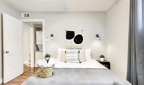 1 bedroom, travel crib, WiFi - Global Cup Near Deep Ellum + Downtown Dallas Flat (Dallas)