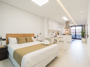 1 chambre, fer et planche Ă repasser, Wi-Fi gratuit, draps fournis