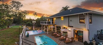 Spacious Villa with Heated Pool, Golf, Game Room, Basketball, Pool Table, Bikes