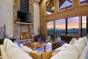 Televisión, chimenea, videojuegos, estéreo