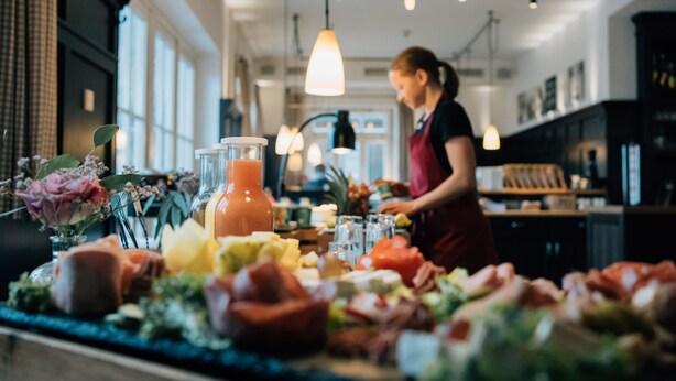 Free daily buffet breakfast - Klostermaier Hotel & Restaurant (Icking)